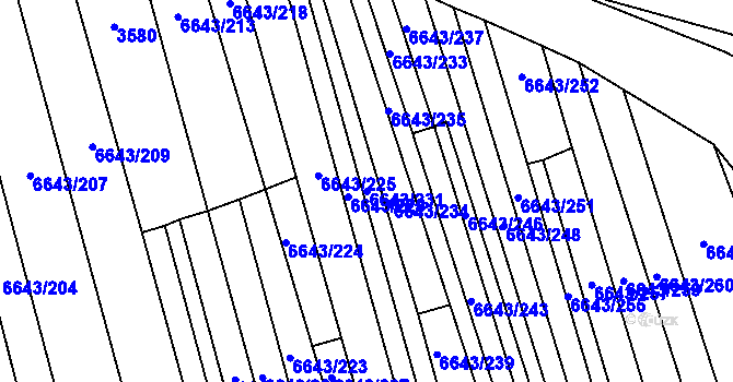 Parcela st. 6643/231 v KÚ Strážnice na Moravě, Katastrální mapa
