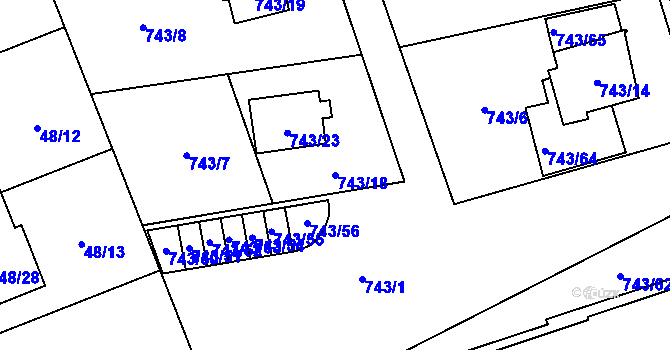 Parcela st. 743/18 v KÚ Suchohrdly u Znojma, Katastrální mapa