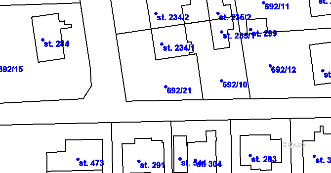 Parcela st. 692/21 v KÚ Škrdlovice, Katastrální mapa