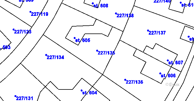 Parcela st. 227/135 v KÚ Hnidousy, Katastrální mapa