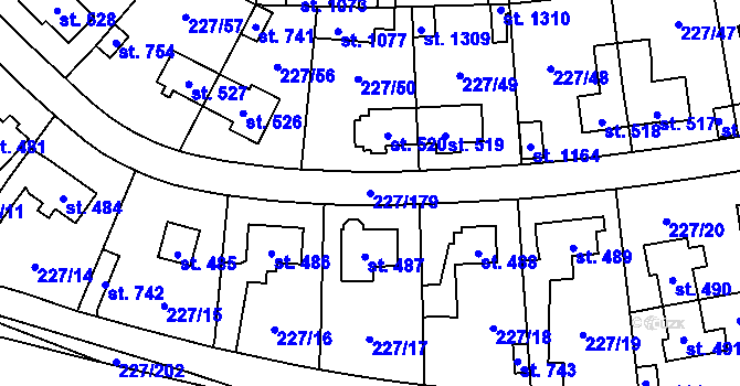 Parcela st. 227/179 v KÚ Hnidousy, Katastrální mapa