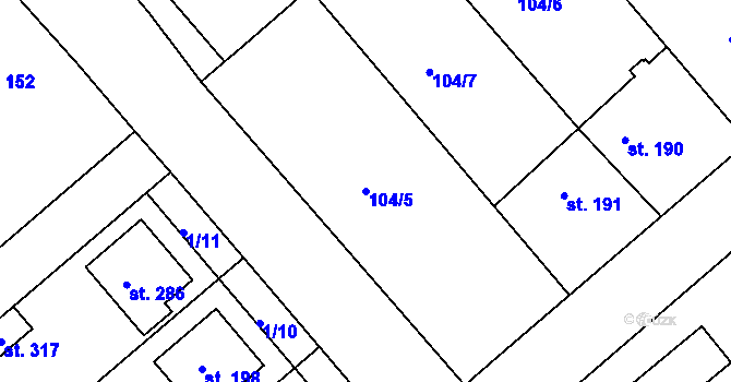 Parcela st. 104/5 v KÚ Trávník, Katastrální mapa