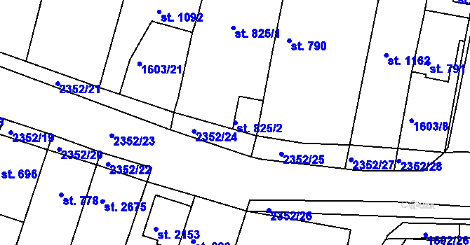 Parcela st. 825/2 v KÚ Tišnov, Katastrální mapa