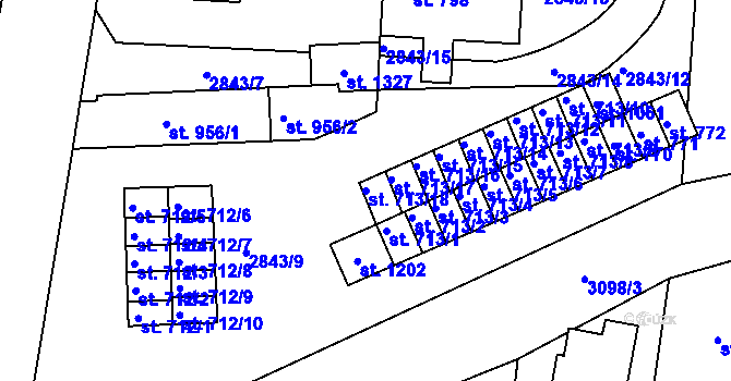 Parcela st. 713/18 v KÚ Toužim, Katastrální mapa