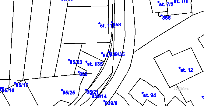 Parcela st. 83/2 v KÚ Tučapy, Katastrální mapa