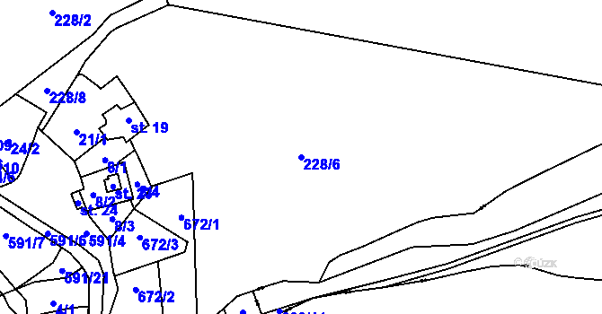 Parcela st. 228/6 v KÚ Mokřina, Katastrální mapa