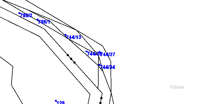 Parcela st. 744/27 v KÚ Týnčany, Katastrální mapa