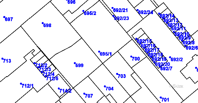Parcela st. 695/1 v KÚ Týniště nad Orlicí, Katastrální mapa
