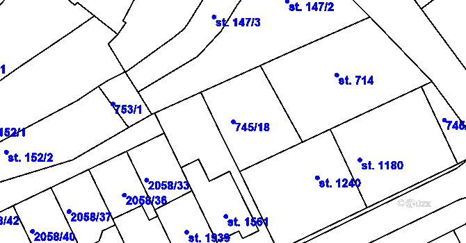 Parcela st. 745/18 v KÚ Mařatice, Katastrální mapa