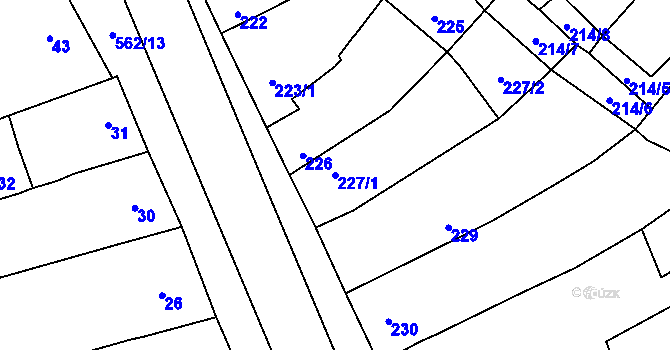 Parcela st. 227/1 v KÚ Uhřičice, Katastrální mapa