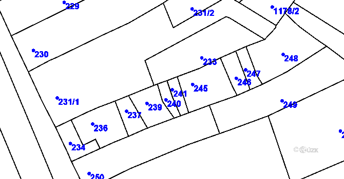 Parcela st. 241 v KÚ Uhřičice, Katastrální mapa