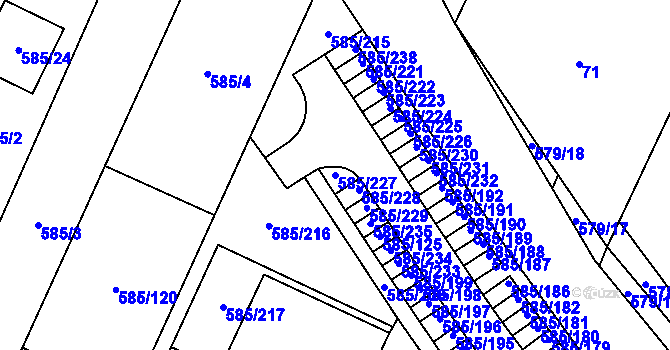 Parcela st. 585/227 v KÚ Holubice, Katastrální mapa