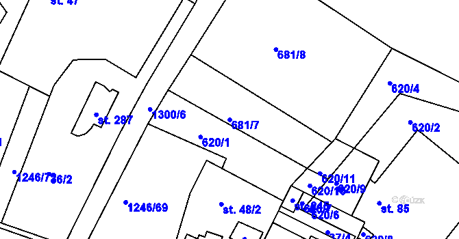Parcela st. 681/7 v KÚ Veliny, Katastrální mapa