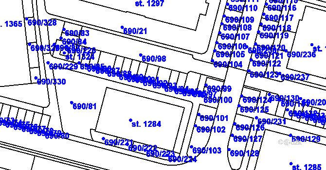 Parcela st. 690/94 v KÚ Velký Osek, Katastrální mapa