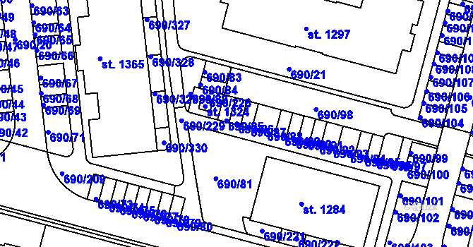 Parcela st. 690/86 v KÚ Velký Osek, Katastrální mapa