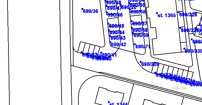 Parcela st. 690/41 v KÚ Velký Osek, Katastrální mapa