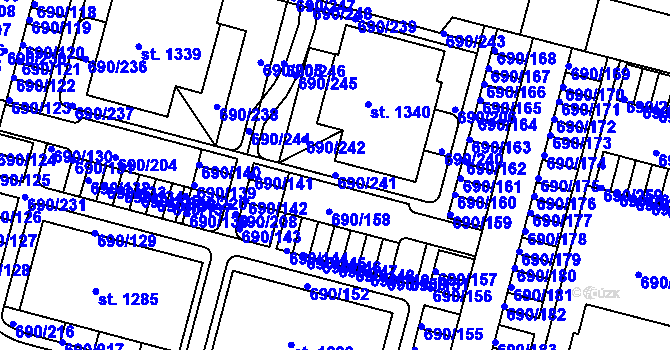 Parcela st. 690/241 v KÚ Velký Osek, Katastrální mapa