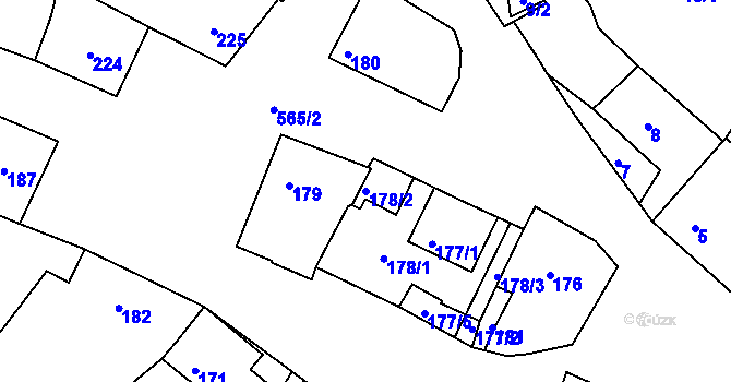 Parcela st. 178/2 v KÚ Vésky, Katastrální mapa