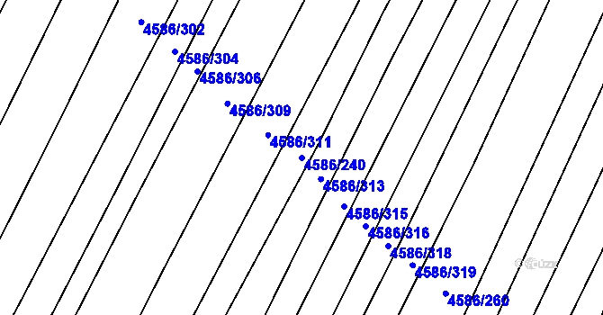 Parcela st. 4586/240 v KÚ Vlčnov, Katastrální mapa
