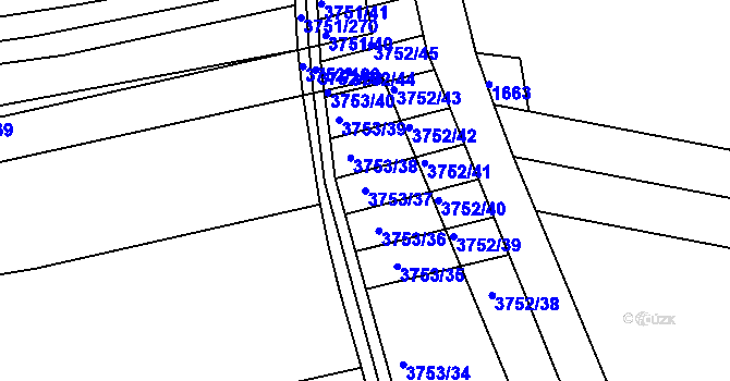 Parcela st. 3753/37 v KÚ Vracov, Katastrální mapa