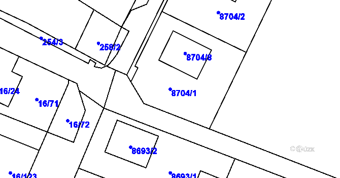 Parcela st. 8704/1 v KÚ Vrbovec, Katastrální mapa
