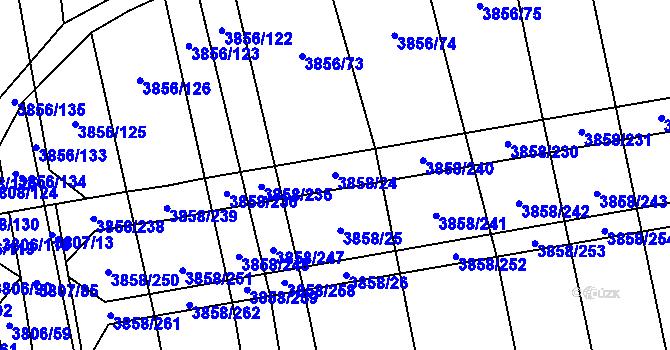 Parcela st. 3858/24 v KÚ Záhorovice, Katastrální mapa