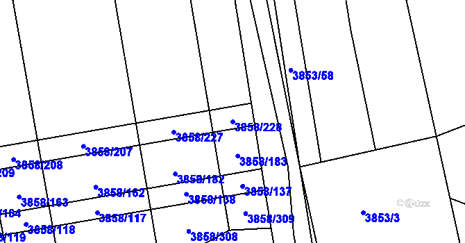 Parcela st. 3858/228 v KÚ Záhorovice, Katastrální mapa