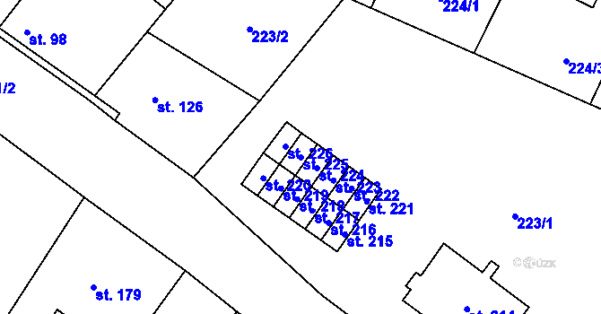 Parcela st. 225 v KÚ Záryby, Katastrální mapa