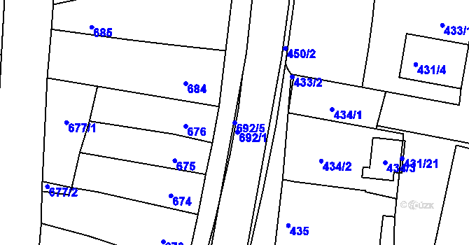 Parcela st. 692/5 v KÚ Ždánice, Katastrální mapa