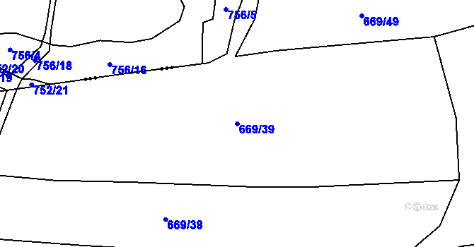Parcela st. 669/39 v KÚ Tatiná, Katastrální mapa