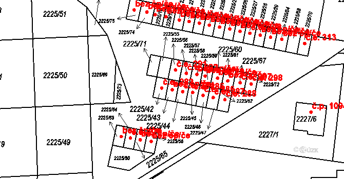 Bučovice 45831157 na parcele st. 2225/43 v KÚ Bučovice, Katastrální mapa