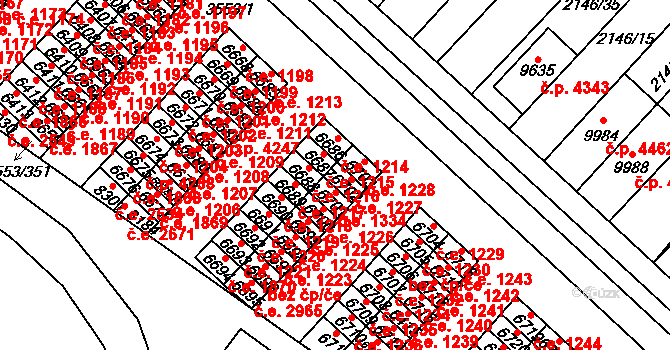 Hodonín 1227 na parcele st. 6702 v KÚ Hodonín, Katastrální mapa