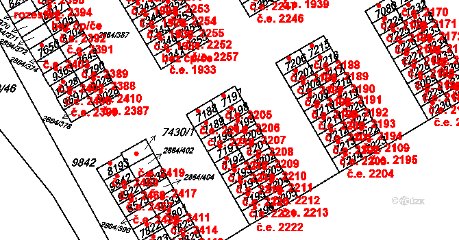 Hodonín 2206 na parcele st. 7198 v KÚ Hodonín, Katastrální mapa