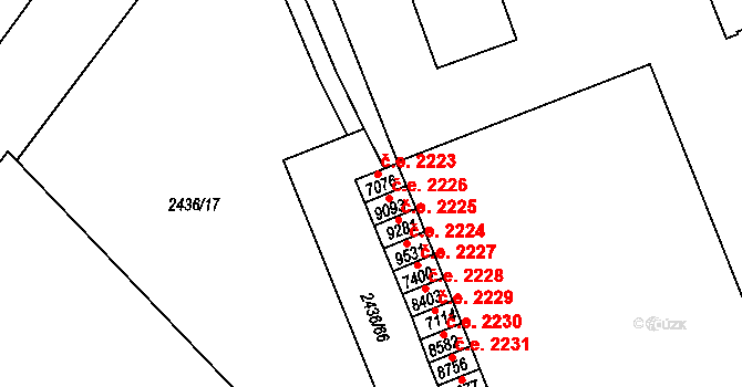 Hodonín 2223 na parcele st. 7076 v KÚ Hodonín, Katastrální mapa