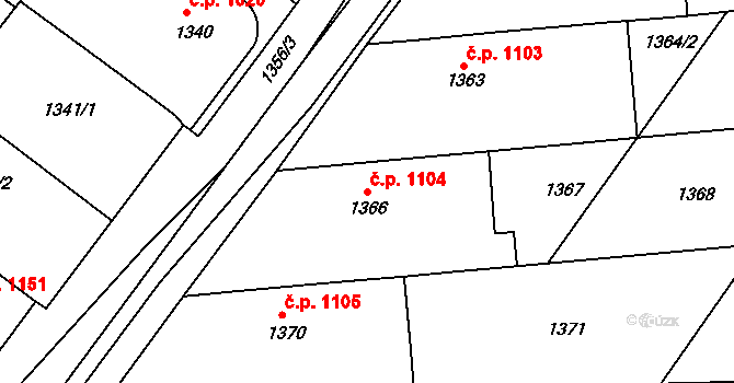 Hluk 1104 na parcele st. 1366 v KÚ Hluk, Katastrální mapa