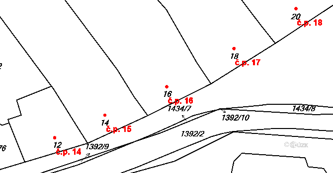 Chvalnov 16, Chvalnov-Lísky na parcele st. 16 v KÚ Chvalnov, Katastrální mapa