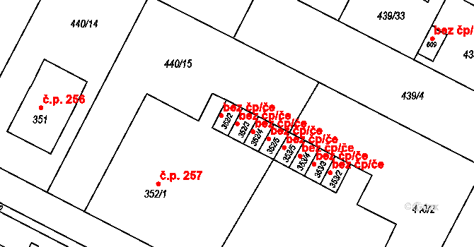 Opatovice nad Labem 40375960 na parcele st. 352/3 v KÚ Opatovice nad Labem, Katastrální mapa